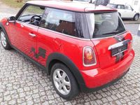 Usata Mini ONE 75 CV (55 kW) 2010 Rosso Utilitaria