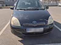 Gebraucht Toyota Yaris 68 PS (50 kW) 2002 Schwarz Kleinwagen