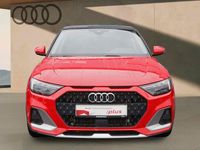 Gebraucht Audi A1 Basis 110 PS (80 kW) 2022 Rot SUV