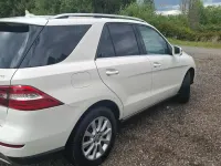 Gebraucht Mercedes ML350 204 PS (150 kW) 2012 Weiß SUV