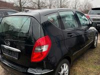 Gebraucht Mercedes A180 Sport Edition 116 PS (85 kW) 2010 Schwarz Limousine