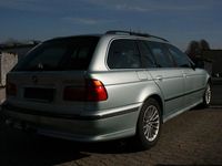 Gebraucht BMW 530 184 PS (135 kW) 2000 Grün Kombi