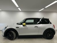 Gebraucht Mini Cooper S Hatch 135 kW (184 PS) 2022 Weiß Kleinwagen