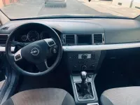Gebraucht Opel Vectra 155 PS (114 kW) 2005 Grau Kombi