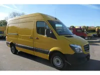 Usata Mercedes Sprinter 143 CV (105 kW) 2017 Giallo Furgone