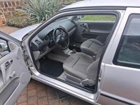 Second-hand VW Polo 50 CP (36 kW) 2000 Gri Hatchback