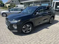 Gebraucht Hyundai Santa Fe Premium 200 PS (147 kW) 2019 Phantom black / mic SUV