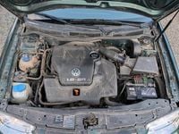 Gebraucht VW Bora 105 PS (77 kW) 1999 Grün Limousine