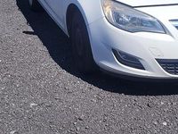 Gebraucht Opel Astra Sport 110 PS (80 kW) 2011 Weiß Kombi