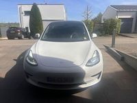 Gebraucht Tesla Model 3 Standard Range 225 kW (306 PS) 2021 Weiß Limousine