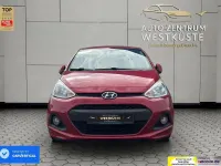 Gebraucht Hyundai i10 Trend 67 PS (49 kW) 2016 Rot Kleinwagen