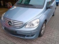 Gebraucht Mercedes B200 140 PS (102 kW) 2006 Blau Van / Kleinbus
