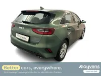 Usado Kia Ceed Vision 160 CV (117 kW) 2023 Verde Utilitario