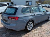 Gebraucht VW Passat Conceptline 122 PS (89 kW) 2022 Grau Kombi