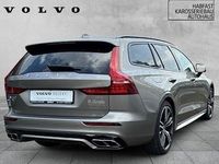Gebraucht Volvo V60 Plus 455 PS (334 kW) 2022 Grau Kombi