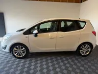 Gebraucht Opel Meriva Edition 140 PS (102 kW) 2010 Weiß Van / Kleinbus