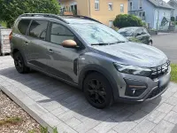 Gebraucht Dacia Jogger Extreme 91 PS (66 kW) 2025 Grau Van / Kleinbus