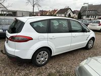 Gebraucht Ford S-MAX Trend 140 PS (102 kW) 2011 Frostweiß Van / Kleinbus