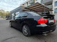 Gebraucht BMW 320 Comfort Edition 184 PS (135 kW) 2011 Schwarz Limousine