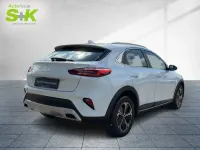 Gebraucht Kia XCeed Vision 141 PS (103 kW) 2022 (wd) cararraweiss (weiß) SUV