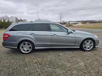 Gebraucht Mercedes E350 AMG line 265 PS (194 kW) 2013 Silber Kombi