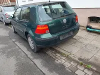 Gebraucht VW Golf III Trendline 101 PS (74 kW) 1999 Grün Limousine