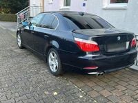 Gebraucht BMW 525 218 PS (160 kW) 2008 Blau Limousine