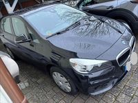 Gebraucht BMW 216 Active Tourer Advantage 102 PS (75 kW) 2016 Schwarz Van / Kleinbus