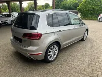 Gebraucht VW Golf Highline 150 PS (110 kW) 2020 Silber Van / Kleinbus