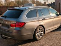 Gebraucht BMW 520 184 PS (135 kW) 2012 Grau Kombi