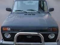 Gebraucht Lada niva 83 PS (61 kW) 2013 Grün SUV