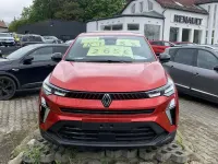 Neu Renault Captur Evolution 91 PS (66 kW) 2025 Dezirrot metallic SUV