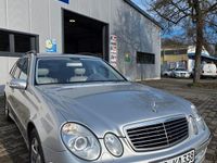 Gebraucht Mercedes E320 Avantgarde 224 PS (164 kW) 2003 Silber Kombi