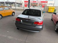 Gebraucht BMW 320 Cabriolet 170 PS (125 kW) 2008 Grau Cabrio