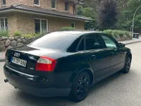 Gebraucht Audi A4 96 PS (70 kW) 2001 Schwarz Kleinwagen