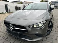 Gebraucht Mercedes CLA200 Shooting Brake 163 PS (119 kW) 2020 Grau Kombi