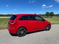Gebraucht Mercedes B220 AMG line 177 PS (130 kW) 2018 Rot Kleinwagen