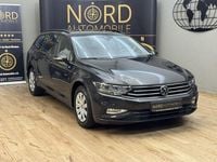 Gebraucht VW Passat 122 PS (89 kW) 2020 Mangangrau metallic (metallic) Kombi