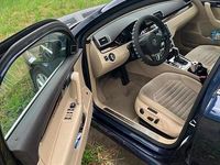 Gebraucht VW Passat Highline 170 PS (125 kW) 2012 Blau Kombi