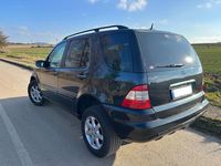 Gebraucht Mercedes ML320 218 PS (160 kW) 2002 Schwarz SUV