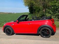 Second-hand Mini Cooper 136 CP (100 kW) 2017 Roșu Hatchback