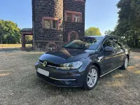 Gebraucht VW Golf VII Comfortline 150 PS (110 kW) 2019 Grau Kombi
