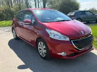 Gebraucht Peugeot 208 Active 92 PS (67 kW) 2013 Rot Kleinwagen