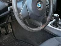 Gebraucht BMW 116 122 PS (89 kW) 2010 Weiß Kleinwagen