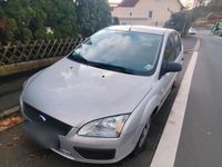 Second-hand Ford Focus 85 CP (62 kW) 2006 Argintiu Berlinǎ