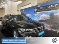 Gebraucht VW Passat R-line 200 PS (147 kW) 2023 Grau metallic Kombi