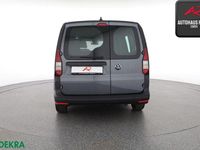 Gebraucht VW Caddy Maxi 102 PS (75 kW) 2022 Grau Van / Kleinbus