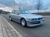 Gebraucht BMW 728 193 PS (141 kW) 1996 Silber Limousine