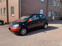 Gebraucht Toyota Yaris Luna 86 PS (63 kW) 2001 Schwarz Limousine