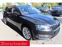 Gebraucht Skoda Superb Style 150 PS (110 kW) 2023 Blackmagic perleffekt (metallic) Kombi